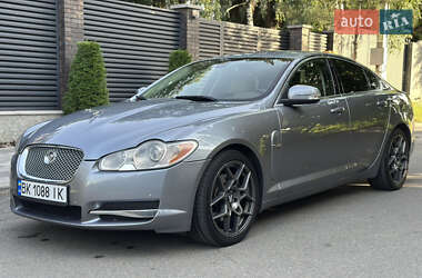 Седан Jaguar XF 2009 в Киеве