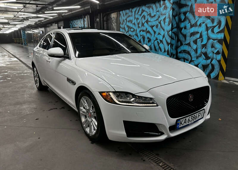 Jaguar XF 2017