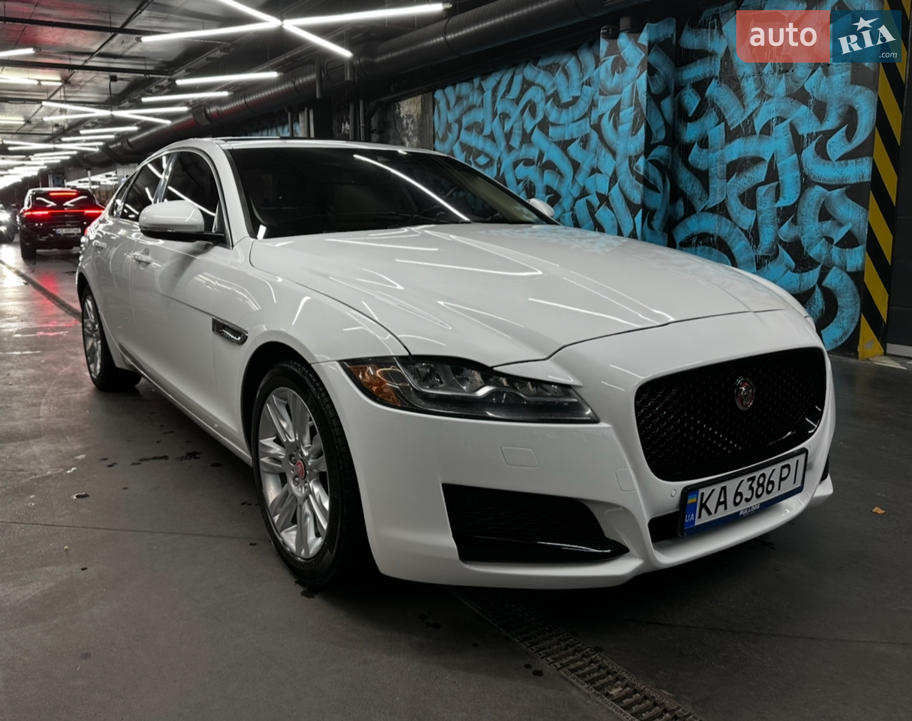 2017 Jaguar XF - мініатюра 49