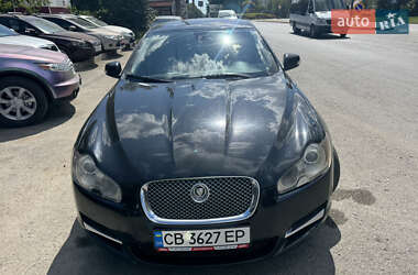 Седан Jaguar XF 2008 в 