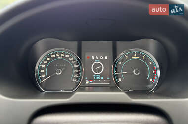 Седан Jaguar XF 2013 в 