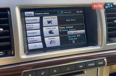 Седан Jaguar XF 2014 в 