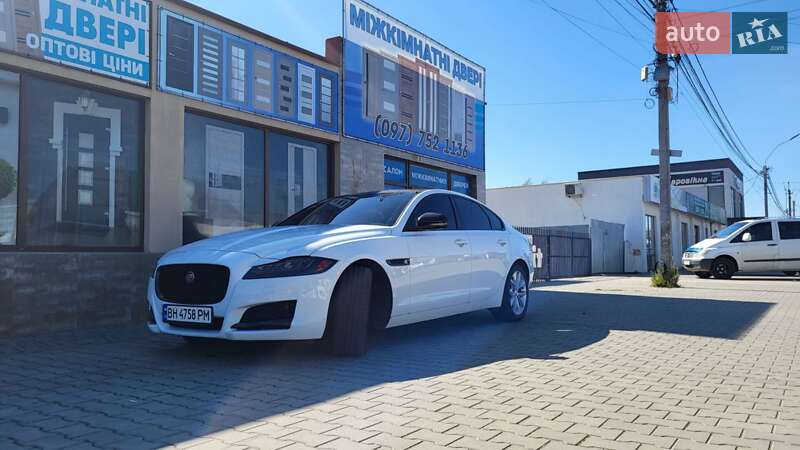 Седан Jaguar XF 2016 в Виноградові фото 5 Седан Jaguar XF 2016 в Виноградові