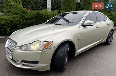 Седан Jaguar XF 2008 в 