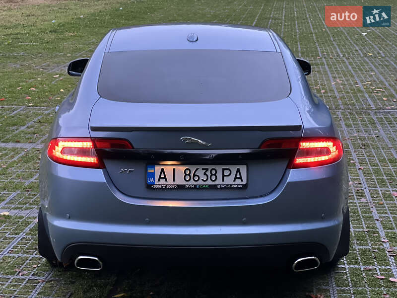 Седан Jaguar XF 2008 в Киеве