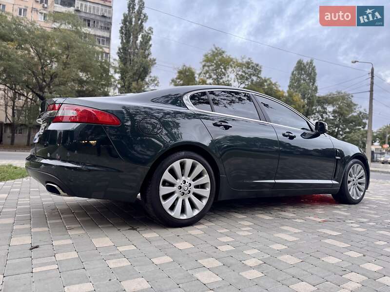 Седан Jaguar XF 2009 в Одессе