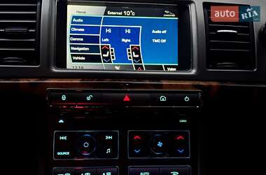 Седан Jaguar XF 2009 в 