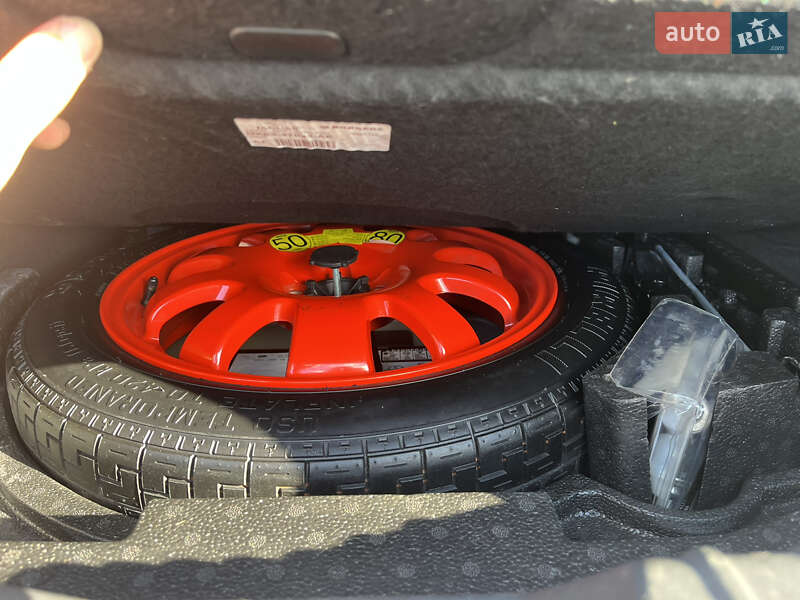 Седан Jaguar XF 2016 в Києві фото 15 Седан Jaguar XF 2016 в Києві