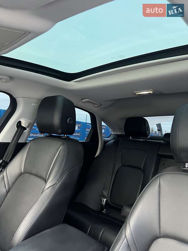 Седан Jaguar XF 2018 в Виннице фото 23 Седан Jaguar XF 2018 в Виннице