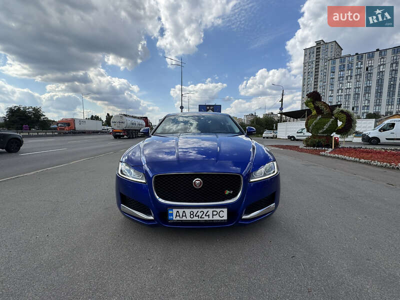 Седан Jaguar XF 2016 в Киеве фото 31 Седан Jaguar XF 2016 в Киеве