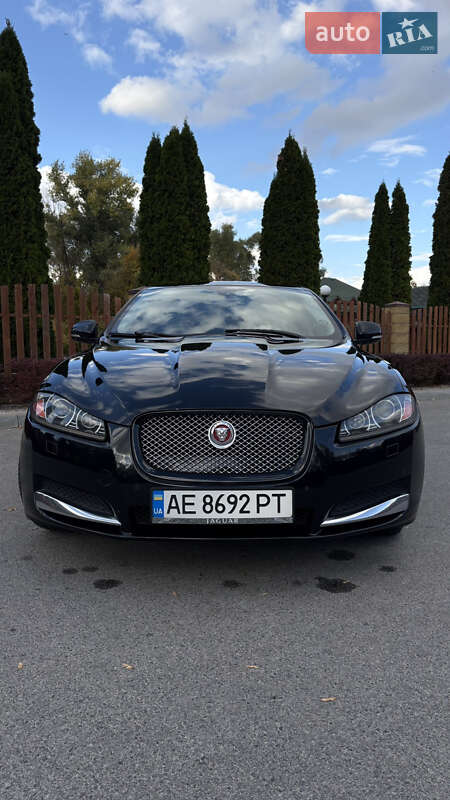 Седан Jaguar XF 2014 в Днепре