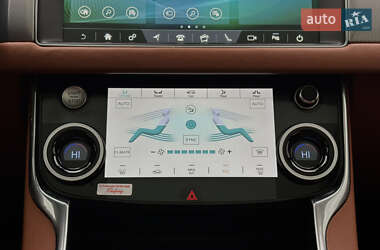 Седан Jaguar XF 2016 в 