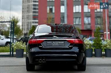 Седан Jaguar XF 2016 в  фото 15 Седан Jaguar XF 2016 в