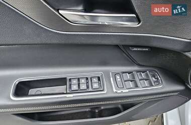 Седан Jaguar XF 2016 в  фото 14 Седан Jaguar XF 2016 в