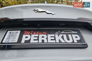 Седан Jaguar XF 2016 в  фото 50 Седан Jaguar XF 2016 в