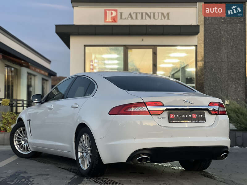 Седан Jaguar XF 2012 в Ужгороде фото 4 Седан Jaguar XF 2012 в Ужгороде