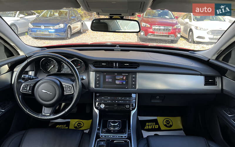 Седан Jaguar XF 2017 в Львове фото 7 Седан Jaguar XF 2017 в Львове