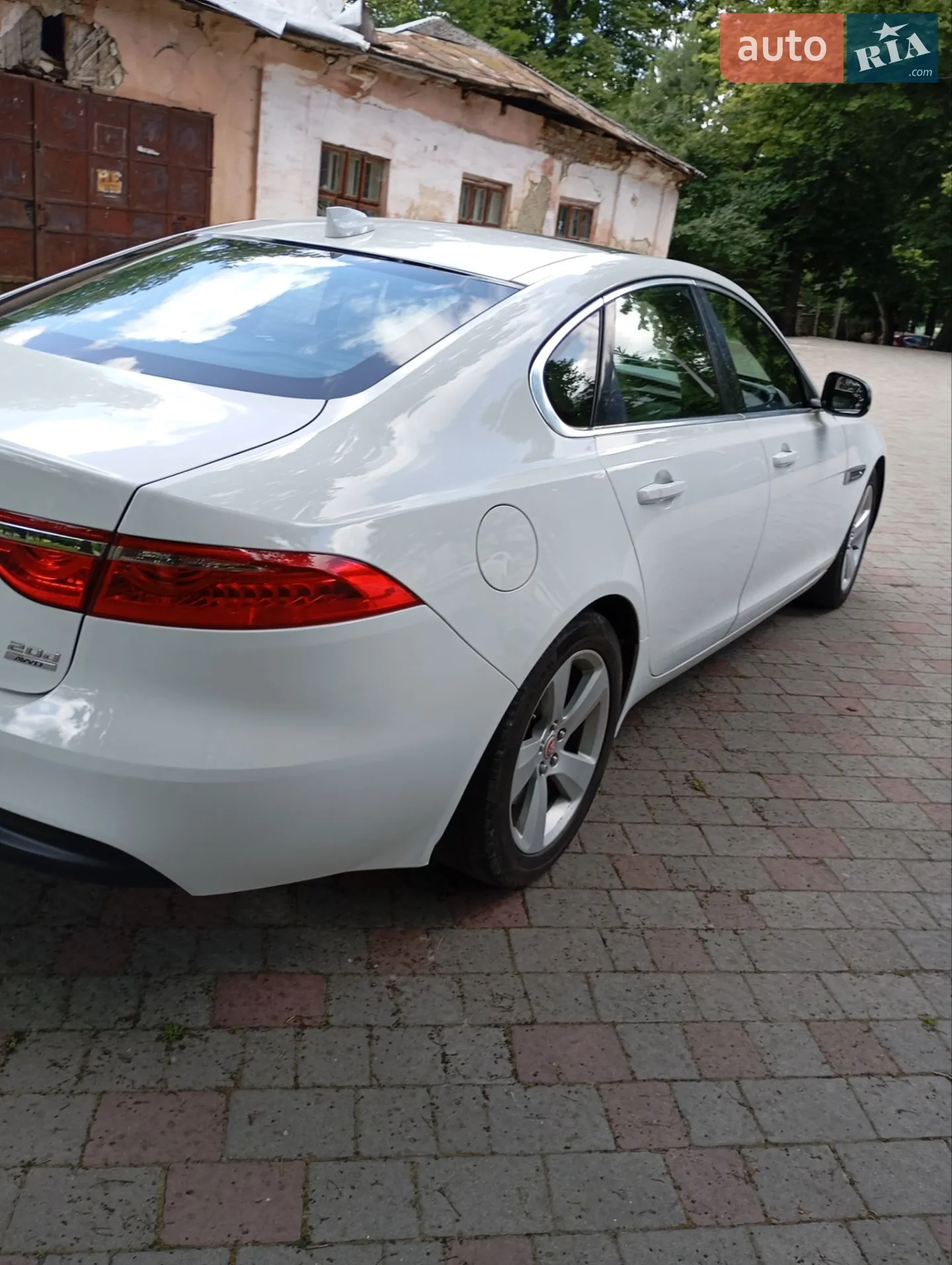 2016 Jaguar XF - мініатюра 10
