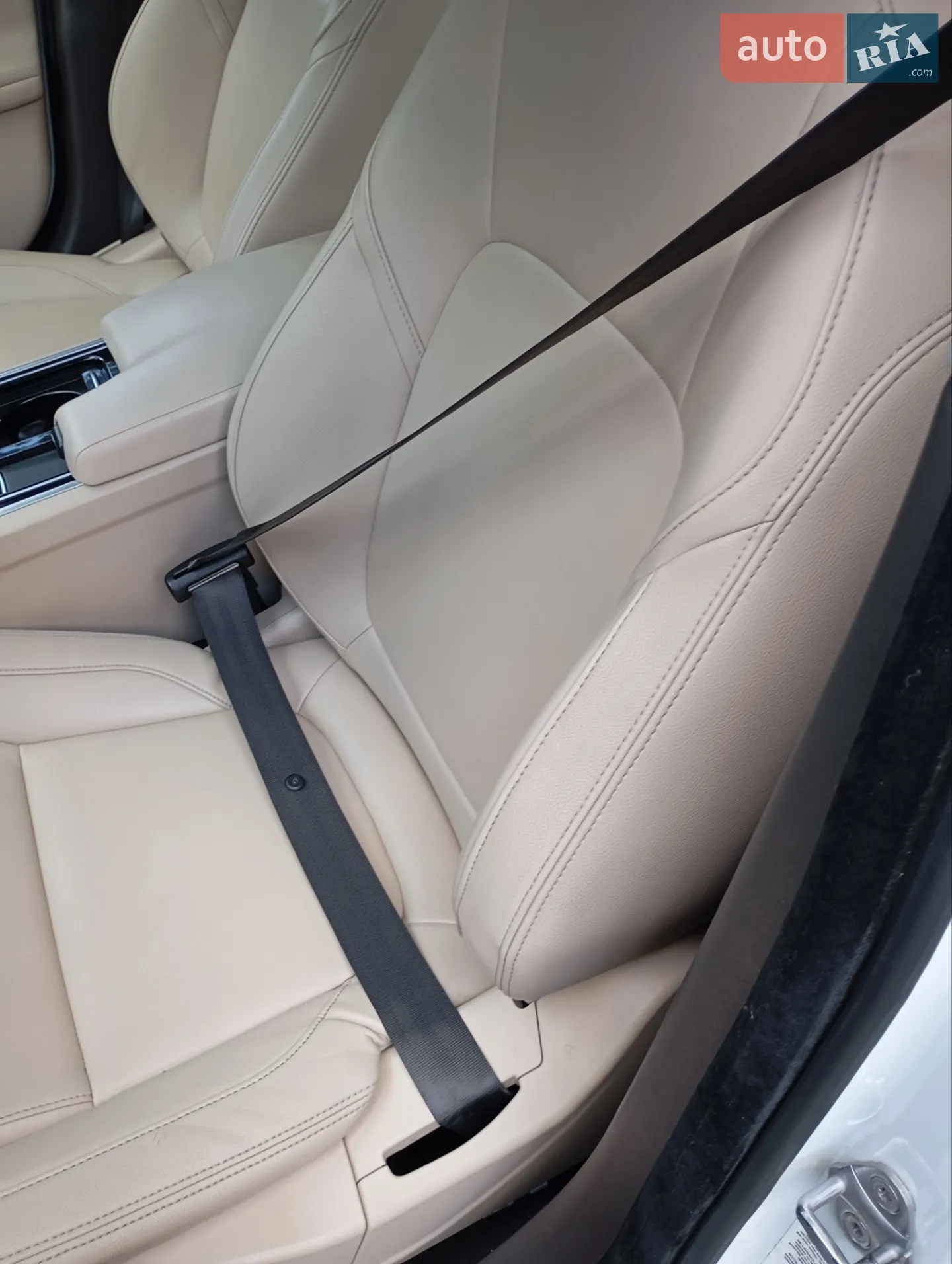 2016 Jaguar XF - мініатюра 12