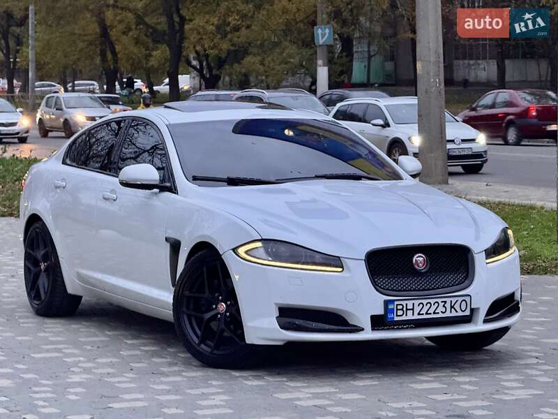 Седан Jaguar XF 2014 в Одессе фото 24 Седан Jaguar XF 2014 в Одессе
