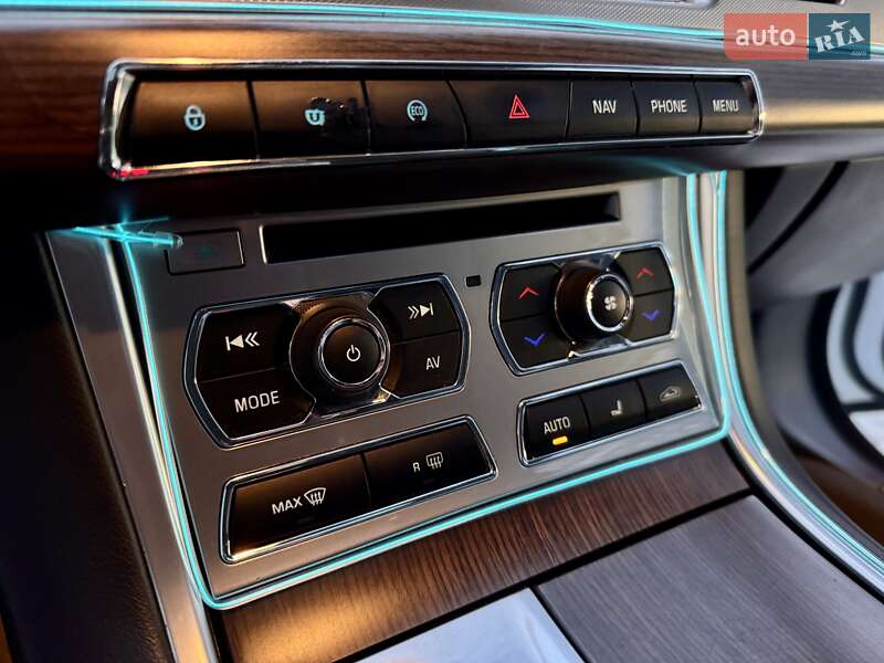 Седан Jaguar XF 2014 в Одессе фото 44 Седан Jaguar XF 2014 в Одессе