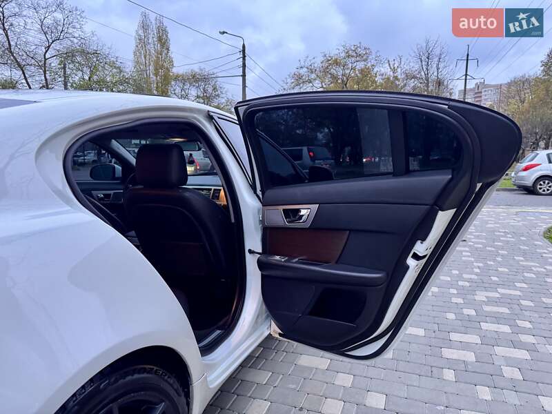 Седан Jaguar XF 2014 в Одессе фото 70 Седан Jaguar XF 2014 в Одессе