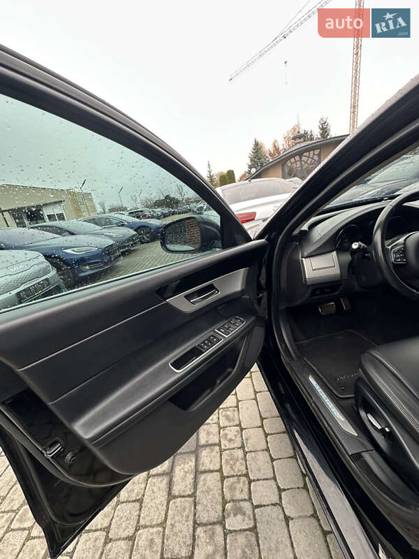 Седан Jaguar XF 2016 в Львові фото 5 Седан Jaguar XF 2016 в Львові