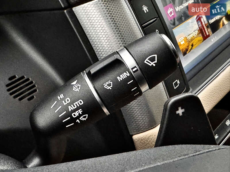 Седан Jaguar XF 2015 в Киеве фото 40 Седан Jaguar XF 2015 в Киеве