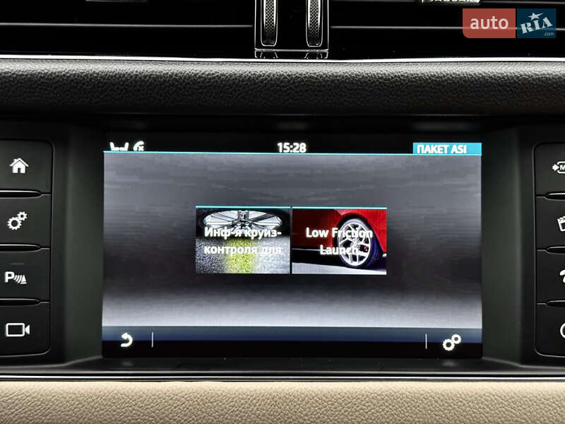 Седан Jaguar XF 2015 в Киеве фото 50 Седан Jaguar XF 2015 в Киеве