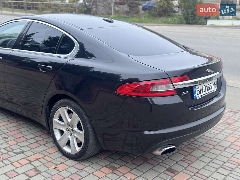 Седан Jaguar XF 2008 в Одессе
