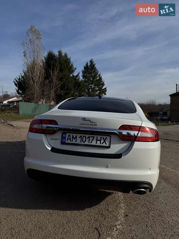 Седан Jaguar XF 2014 в Бердичеві фото 4 Седан Jaguar XF 2014 в Бердичеві