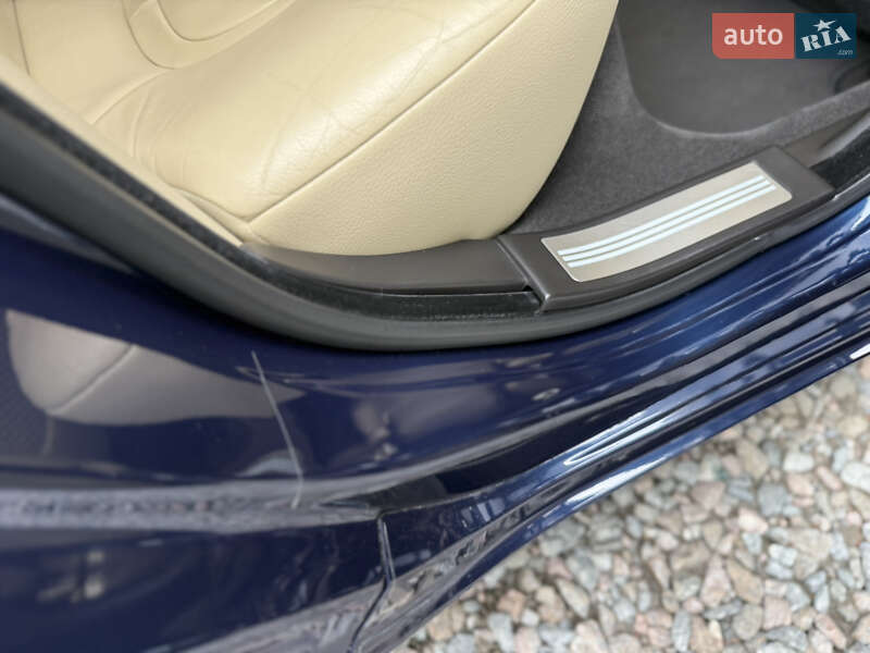 Седан Jaguar XF 2013 в Києві