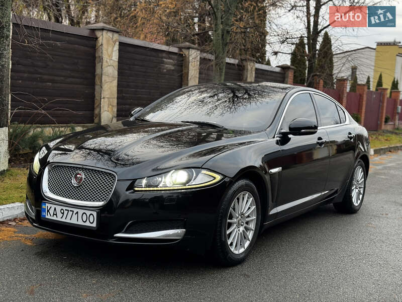 Jaguar XF 2013