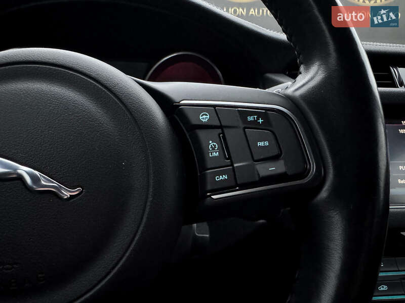 Седан Jaguar XF 2016 в Києві фото 22 Седан Jaguar XF 2016 в Києві