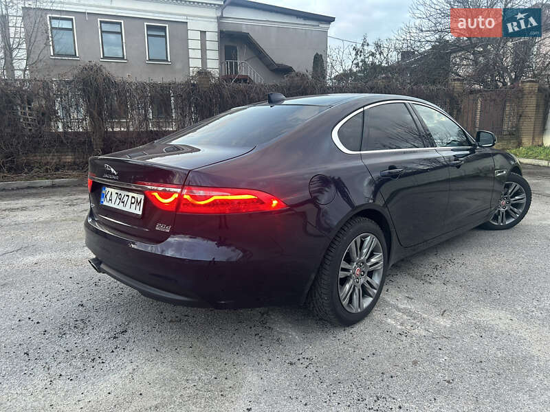 Седан Jaguar XF 2020 в Харкові