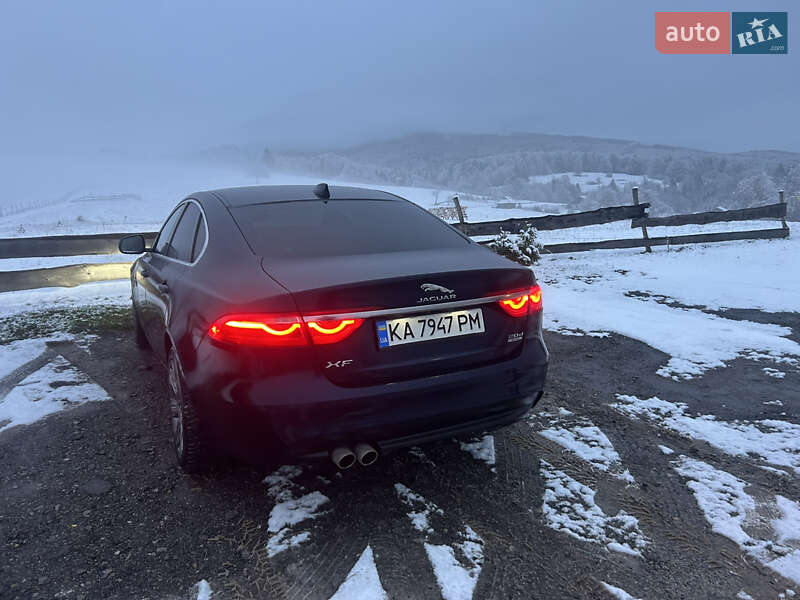 Седан Jaguar XF 2020 в Харкові