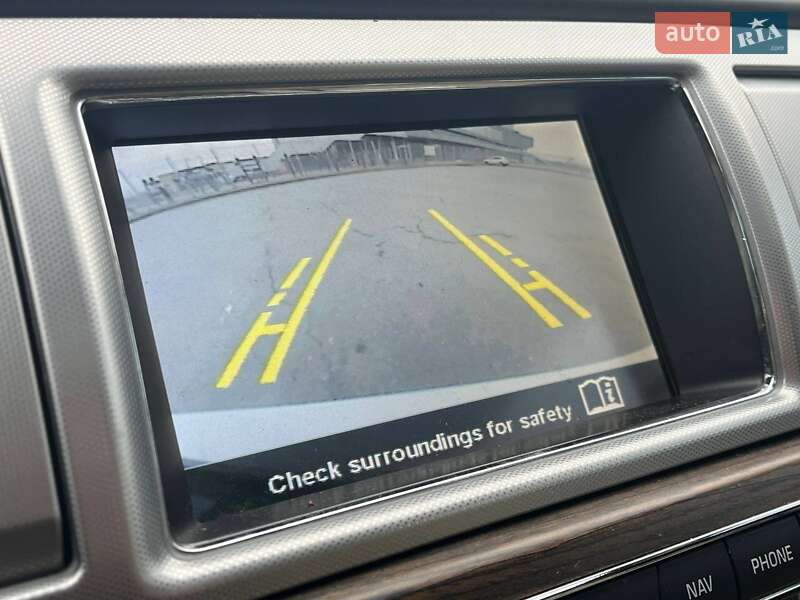 Седан Jaguar XF 2014 в Львове