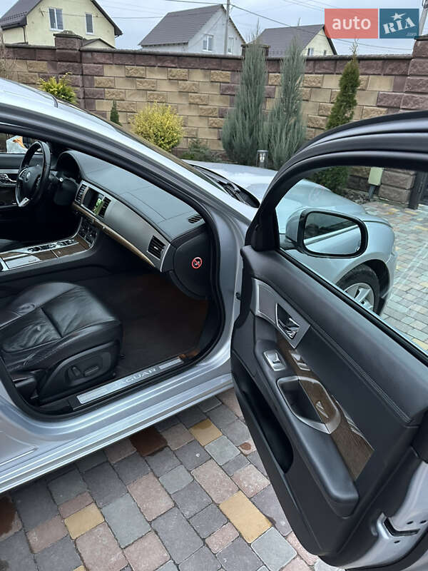 Універсал Jaguar XF 2015 в Житомирі фото 26 Універсал Jaguar XF 2015 в Житомирі