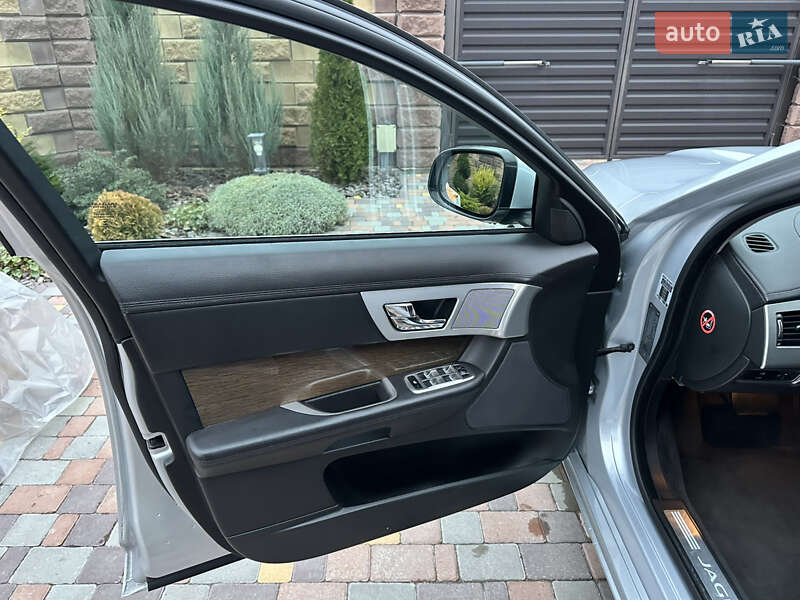 Універсал Jaguar XF 2015 в Житомирі фото 37 Універсал Jaguar XF 2015 в Житомирі