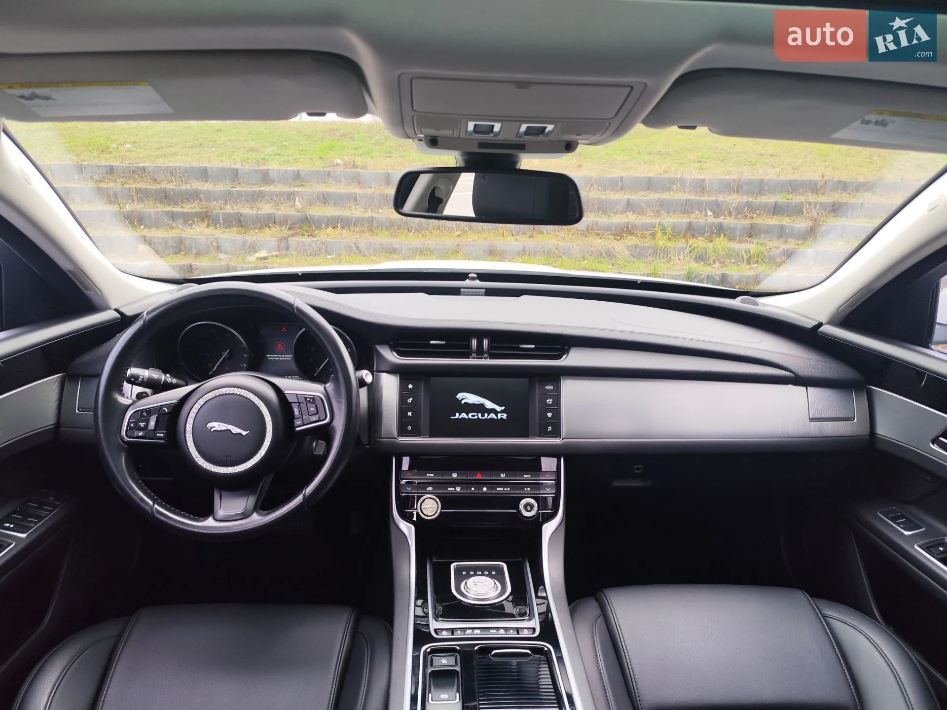 2017 Jaguar XF - мініатюра 22