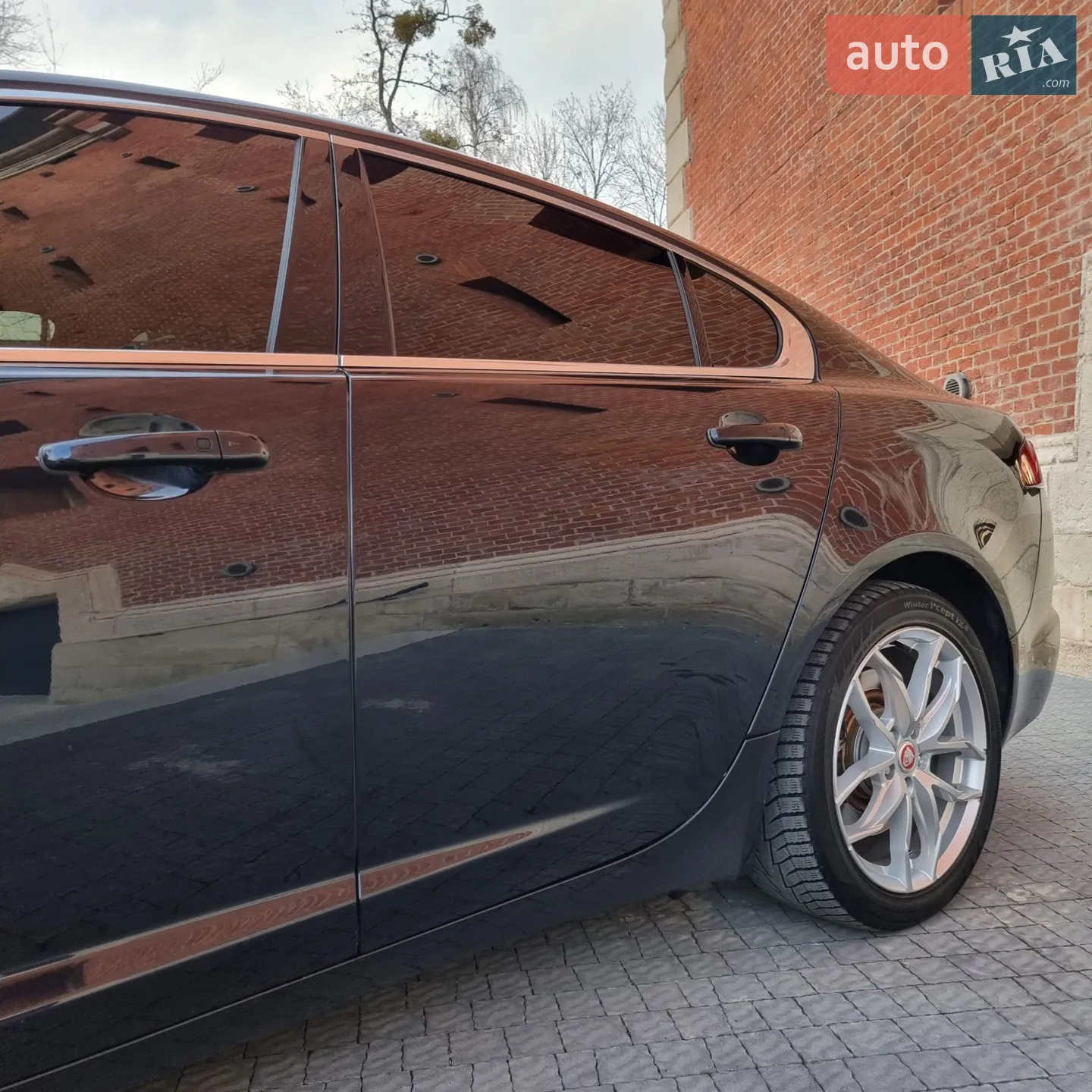 2011 Jaguar XF - мініатюра 11
