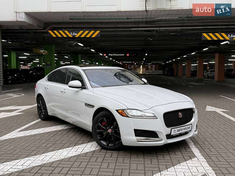 Jaguar XF 2017 Jaguar XF 2017