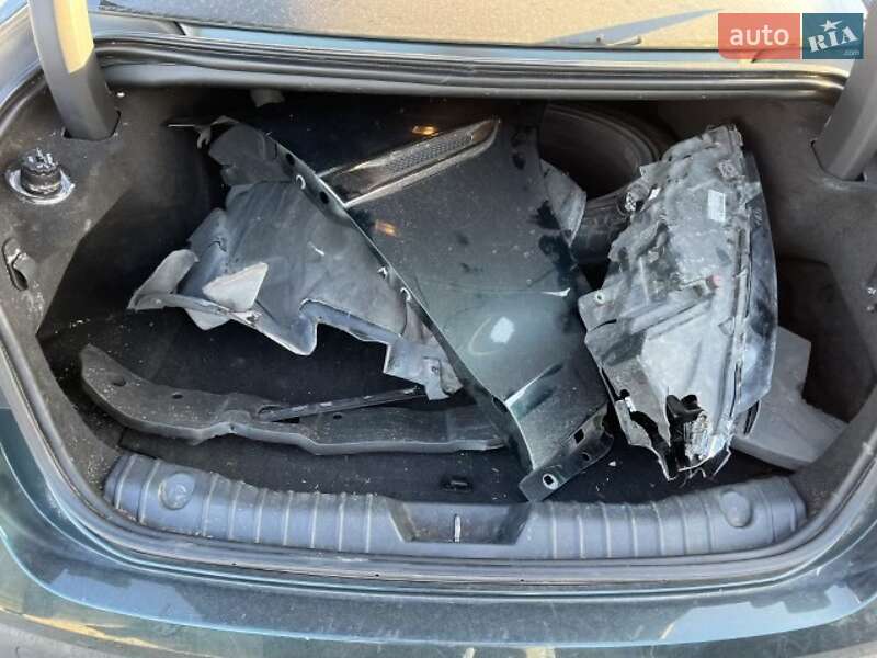 Седан Jaguar XF 2016 в Броварах