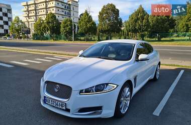 Седан Jaguar XF 2013 в Харкові