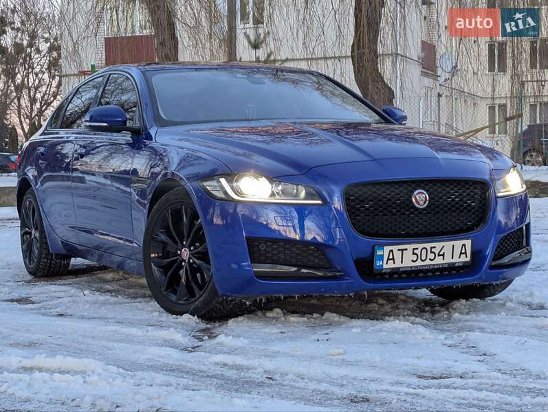 Седан Jaguar XF 2016 в Млинове фото 4 Седан Jaguar XF 2016 в Млинове
