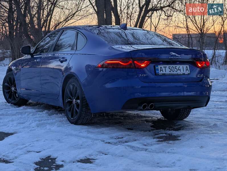 Седан Jaguar XF 2016 в Млинове фото 100 Седан Jaguar XF 2016 в Млинове
