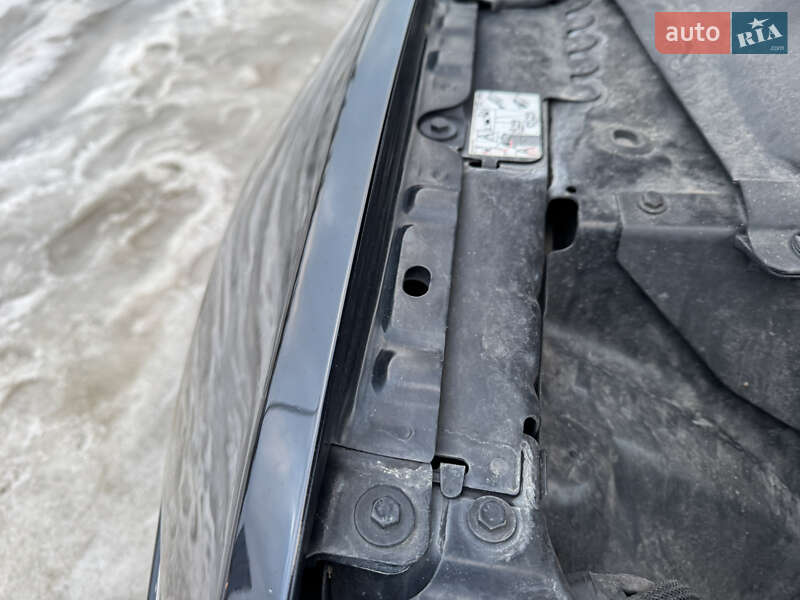 Седан Jaguar XF 2014 в Киеве