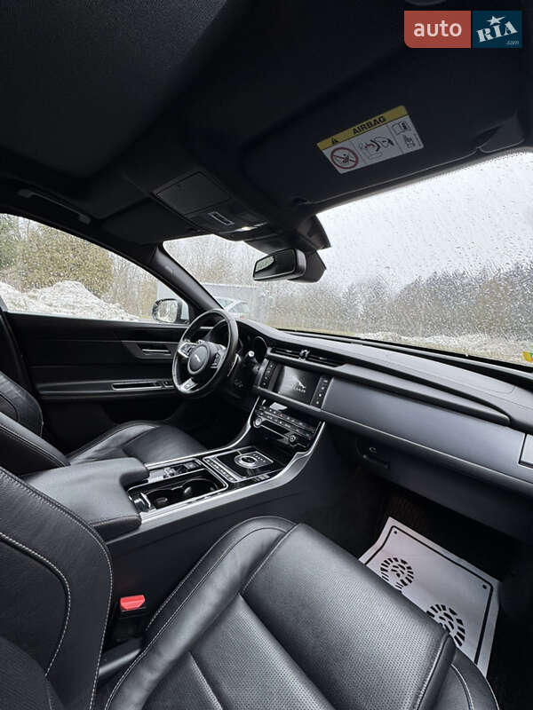 Универсал Jaguar XF 2018 в Бурштыне фото 39 Универсал Jaguar XF 2018 в Бурштыне