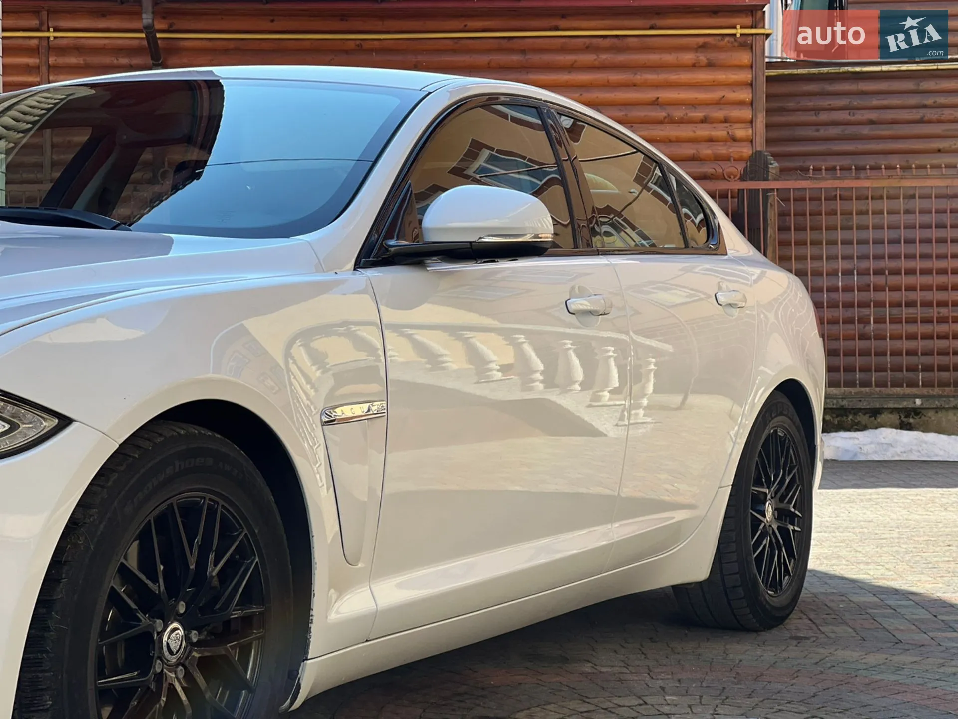 2012 Jaguar XF - мініатюра 16