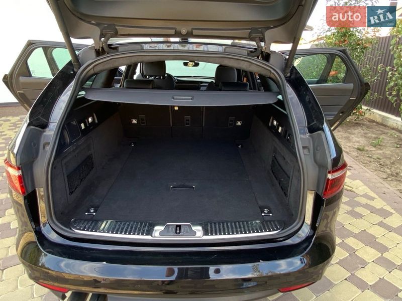 Универсал Jaguar XF 2019 в Киеве
